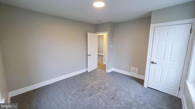 1112 ELMWOOD AVE, Sharon Hill, PA 19079