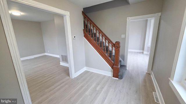 1112 ELMWOOD AVE, Sharon Hill, PA 19079