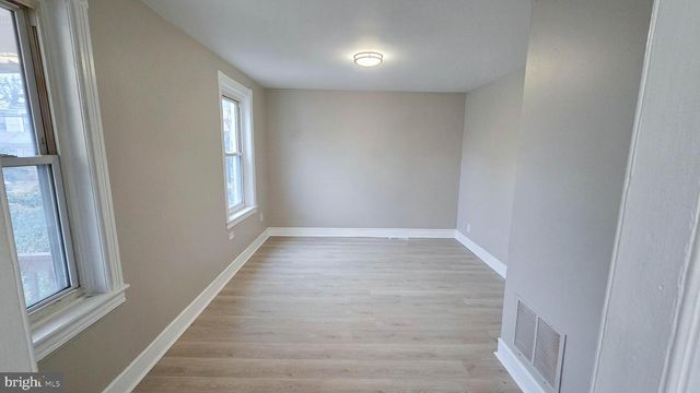 1112 ELMWOOD AVE, Sharon Hill, PA 19079