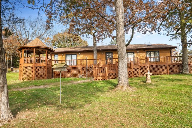 379 Navajo Trail, Kimberling City, MO 65686
