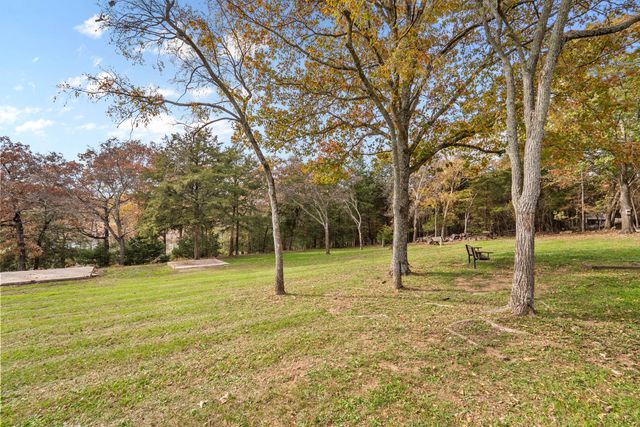 379 Navajo Trail, Kimberling City, MO 65686