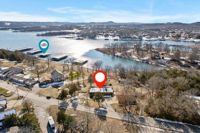 379 Navajo Trail, Kimberling City, MO 65686