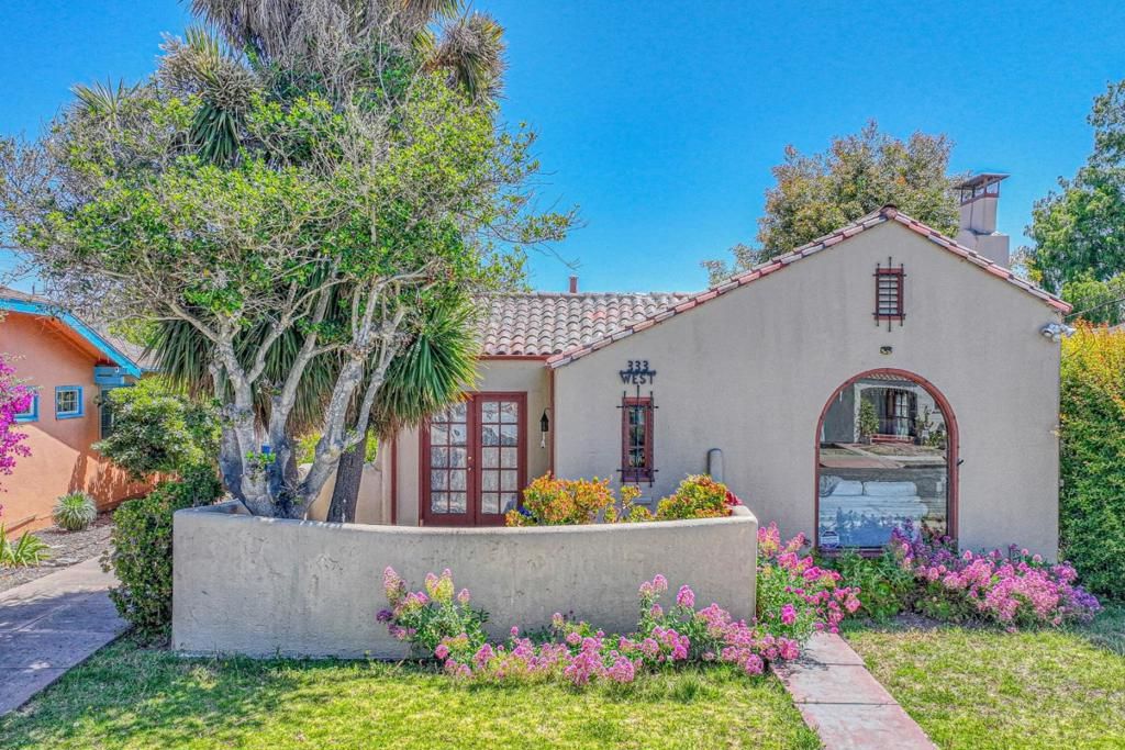 Image 3 of property listing at 333 West Street, Salinas, CA 93901
