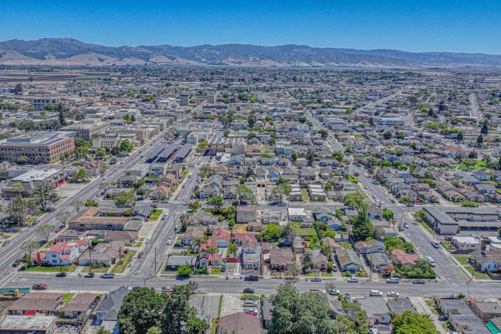 Image 6 of property listing at 333 West Street, Salinas, CA 93901