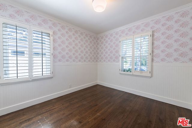 11350 Albata Street, Los Angeles, CA 90049