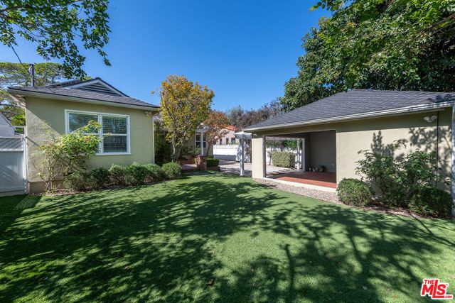 11350 Albata Street, Los Angeles, CA 90049