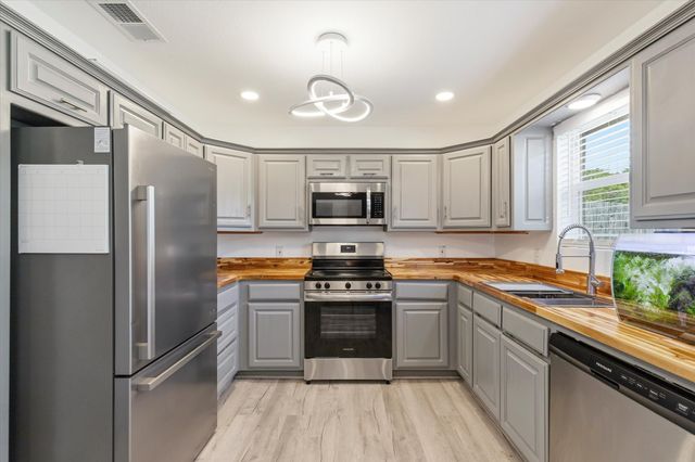 6716 Bartay Drive, North Richland Hills, TX 76182