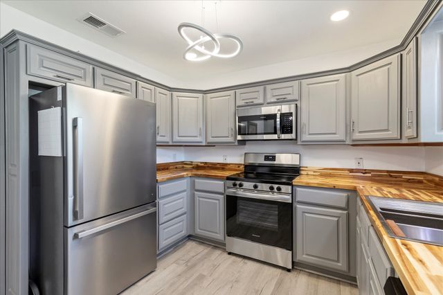 6716 Bartay Drive, North Richland Hills, TX 76182