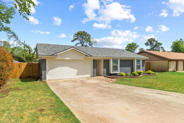 6716 Bartay Drive, North Richland Hills, TX 76182