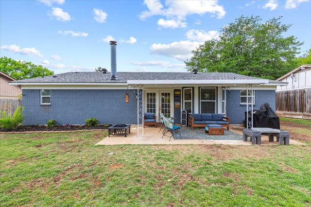 6716 Bartay Drive, North Richland Hills, TX 76182