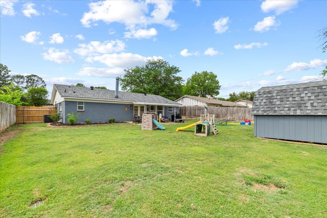 6716 Bartay Drive, North Richland Hills, TX 76182