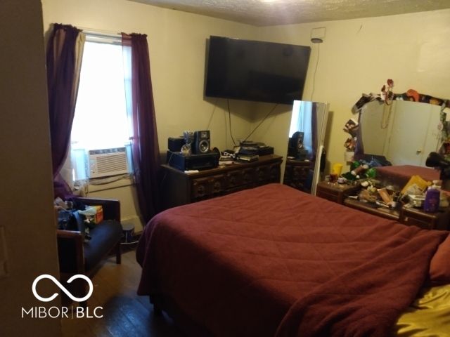 529 W 21st Street, Anderson, IN 46016