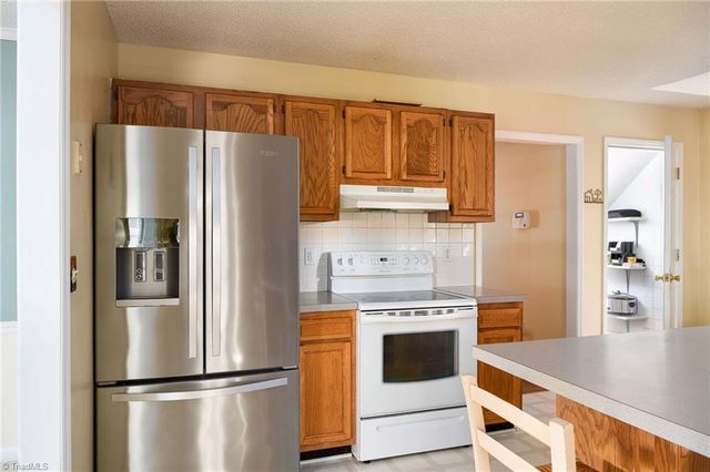 153 Union Pointe Lane, Lexington, NC 27295