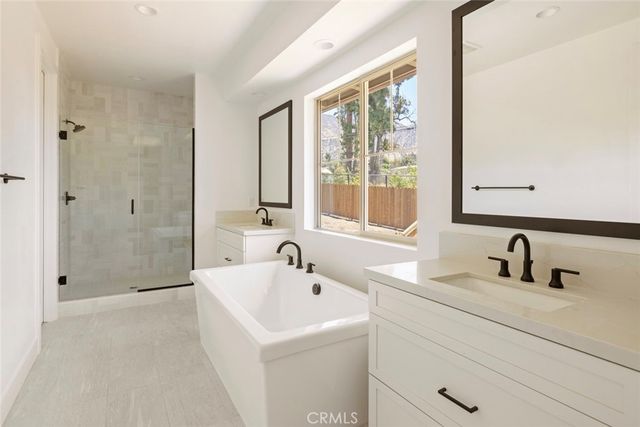 187 E Palm Street E, Altadena, CA 91001