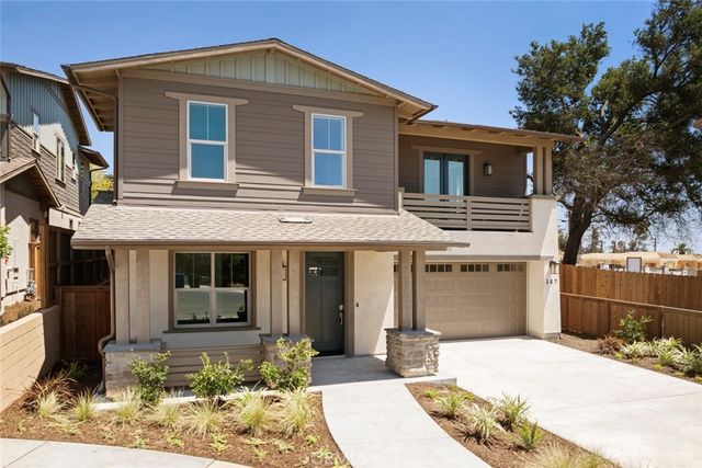 187 E Palm Street E, Altadena, CA 91001