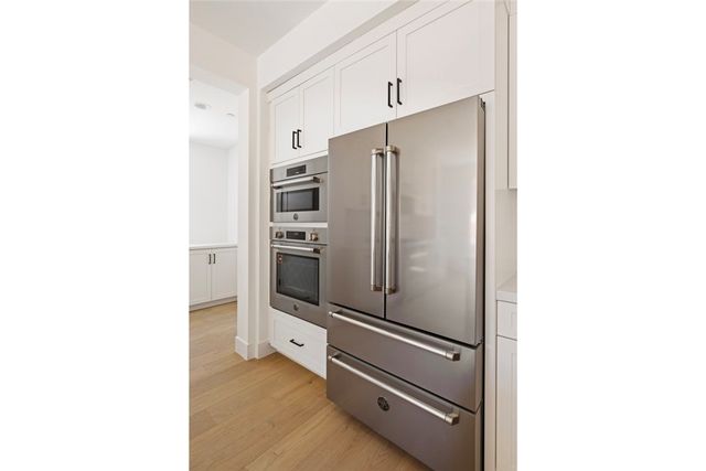187 E Palm Street E, Altadena, CA 91001