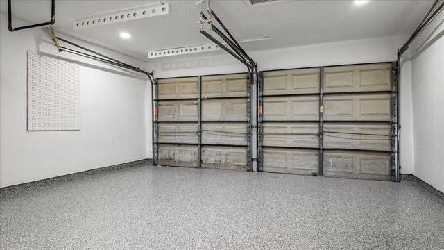 78 Shady Oak Court, Alvin, TX 77511