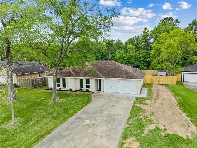 78 Shady Oak Court, Alvin, TX 77511