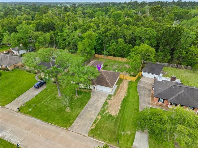 78 Shady Oak Court, Alvin, TX 77511