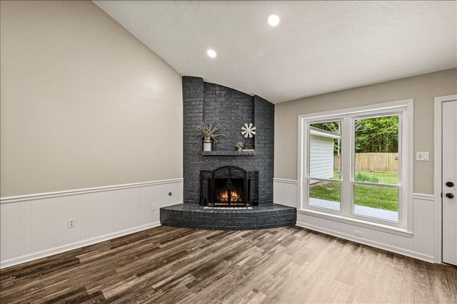 78 Shady Oak Court, Alvin, TX 77511