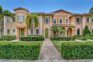 563 DAKOTA Drive, Jupiter, FL 33458