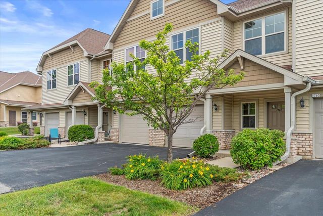 1765 New Port Vista DRIVE, Grafton, WI 53024