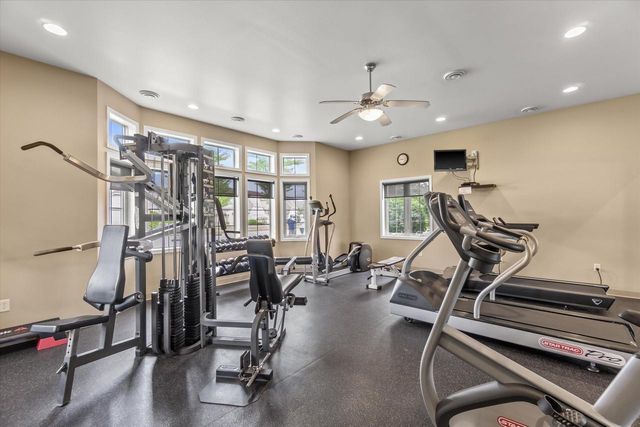 1765 New Port Vista DRIVE, Grafton, WI 53024