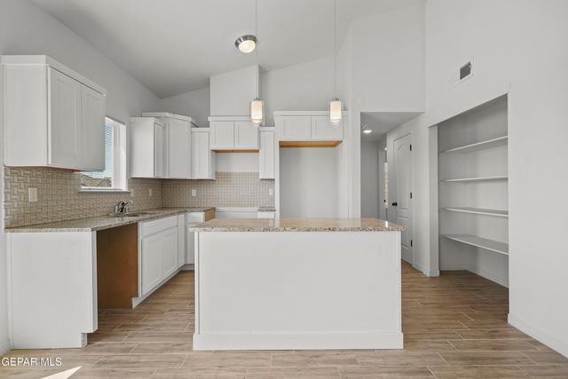 13059 BECCLES Street, El Paso, TX 79928