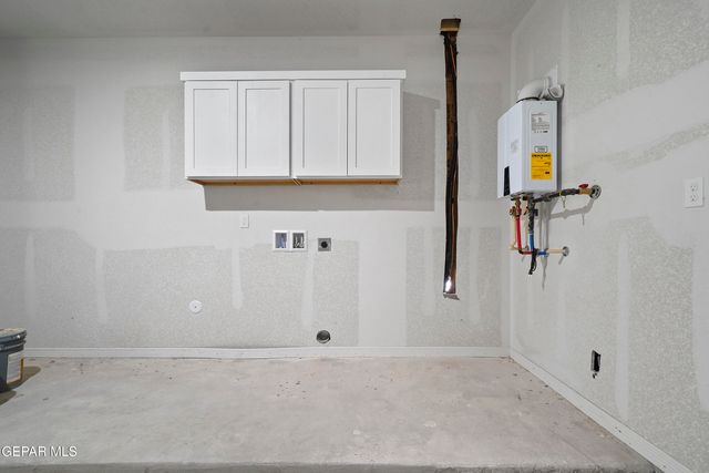 13059 BECCLES Street, El Paso, TX 79928