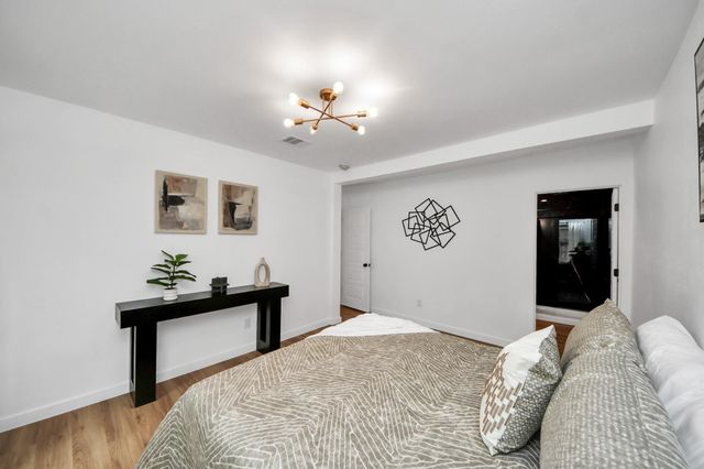 529 Hahlo Street, Houston, TX 77020