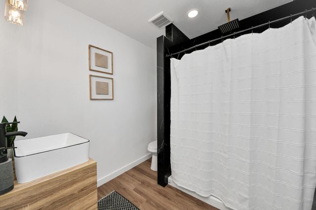 529 Hahlo Street, Houston, TX 77020