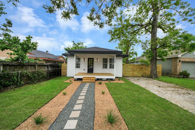 529 Hahlo Street, Houston, TX 77020