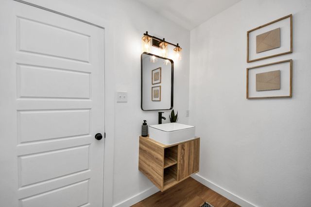 529 Hahlo Street, Houston, TX 77020