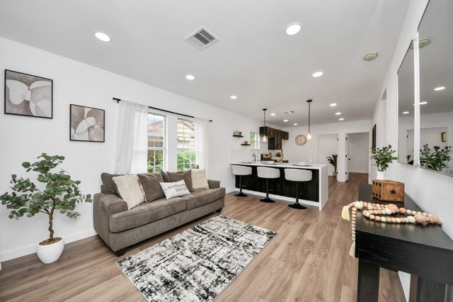 529 Hahlo Street, Houston, TX 77020