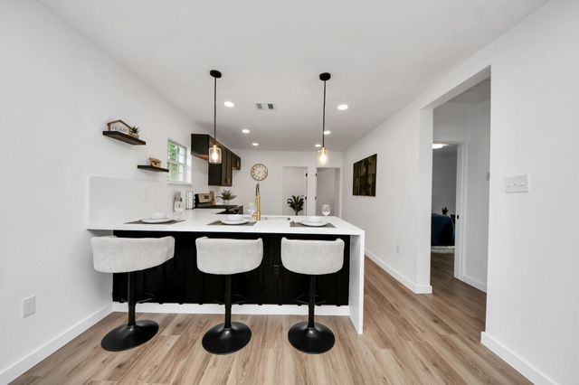 529 Hahlo Street, Houston, TX 77020