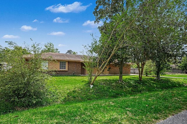 722 N Fall Creek Drive, Houston, TX 77336