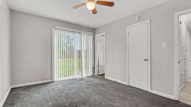 722 N Fall Creek Drive, Houston, TX 77336