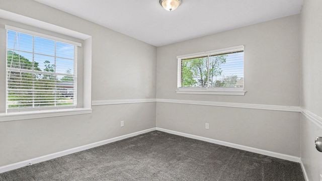 722 N Fall Creek Drive, Houston, TX 77336