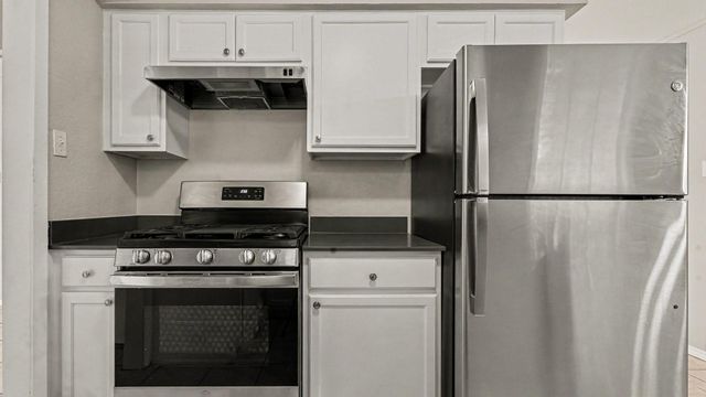 722 N Fall Creek Drive, Houston, TX 77336