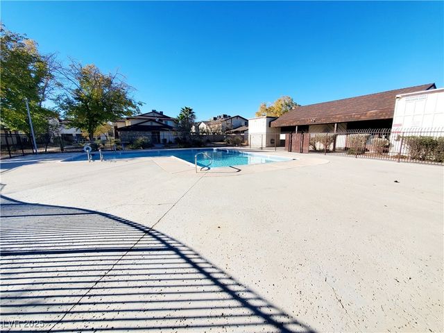 2341 Canfield Drive B, Las Vegas, NV 89108