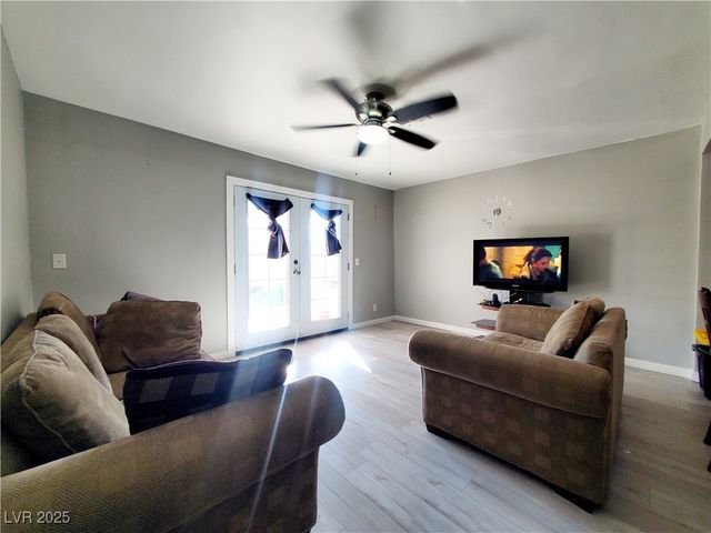 2341 Canfield Drive B, Las Vegas, NV 89108