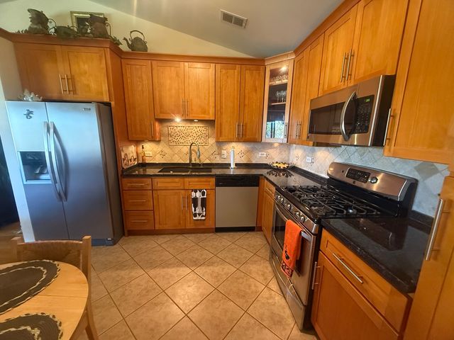 11116 Heritage Drive 3B, Palos Hills, IL 60465