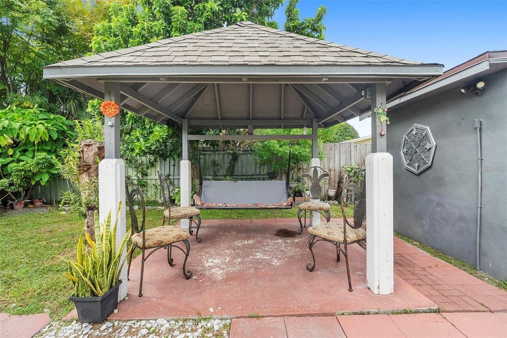 Image 30 of property listing at 3906 DOANE STREET, Orlando, FL 32839