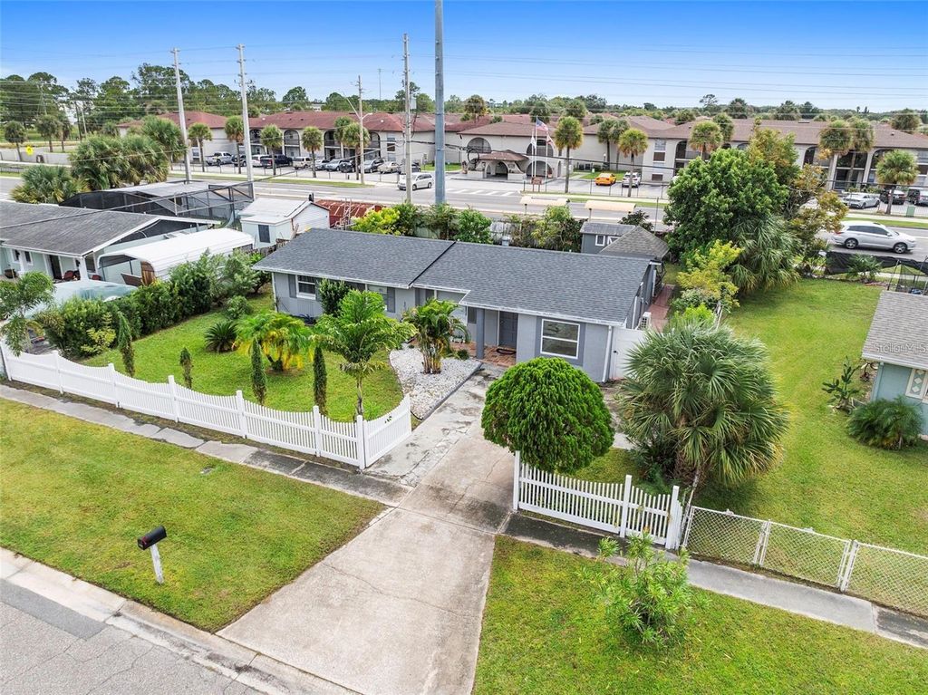 Image 42 of property listing at 3906 DOANE STREET, Orlando, FL 32839