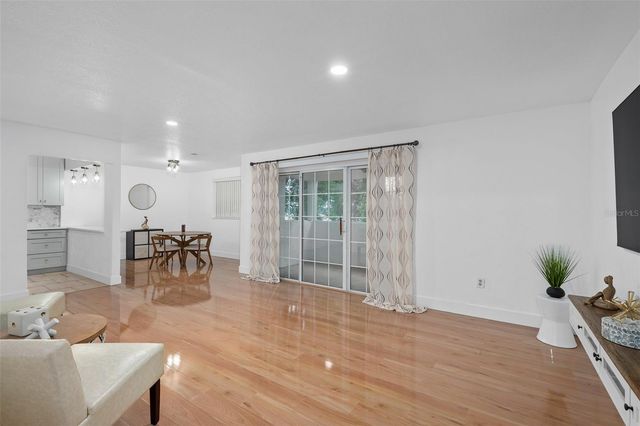 4190 VERSAILLES DRIVE 4190D, Orlando, FL 32808