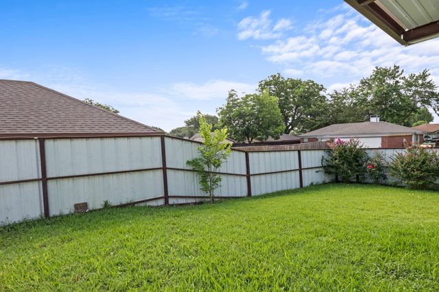 1314 Hall Lane, Seagoville, TX 75159