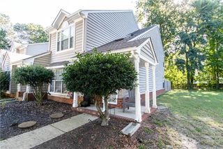 11 Madrone PL, Hampton, VA 23666