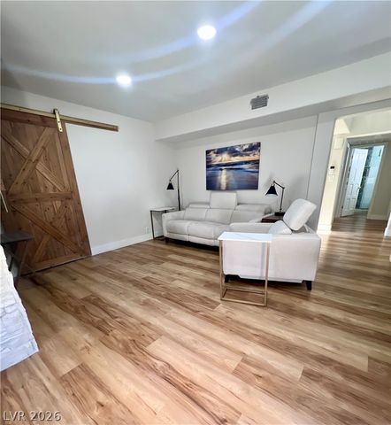 7536 Spanish Bay Drive, Las Vegas, NV 89113