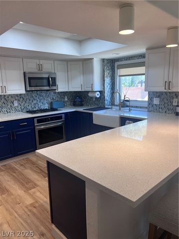7536 Spanish Bay Drive, Las Vegas, NV 89113