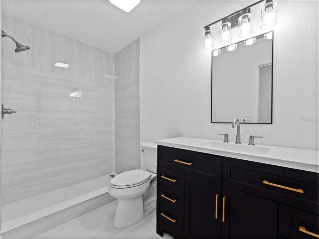 7031 DRURY STREET, Tampa, FL 33635